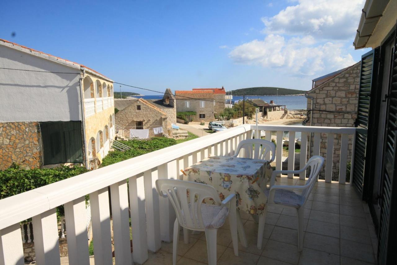 Apartments By The Sea Rukavac, Vis - 2478 Rukavac  Εξωτερικό φωτογραφία